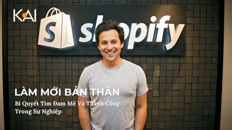 harley finkelstein smiling in front of a Shopify logo.
